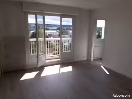mantes-la-jolie studio 33 m² etage 6/6