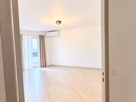 appartement 3 pièces 75 m²