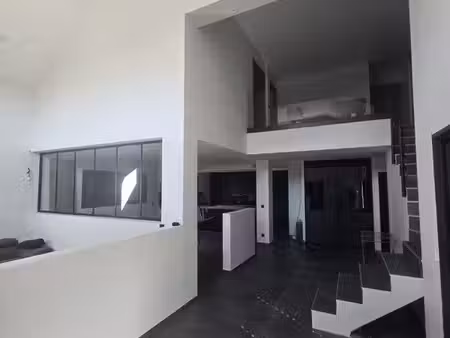 maison contemporaine170m2 avec piscine -voglans