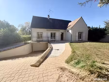 maison 3 pièces 111 m²
