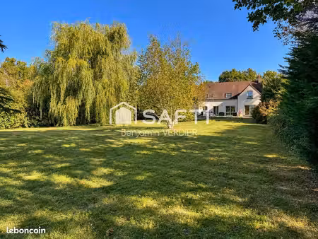 maison 8 pièces 170 m²