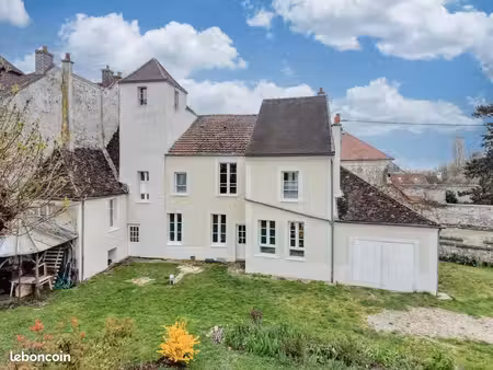 maison 6 pièces 197 m²