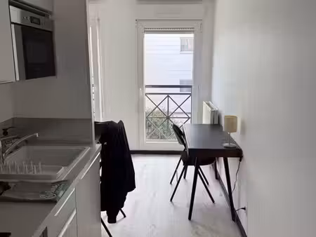 location meublé studio refait à neuf