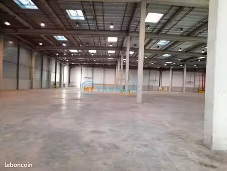 local industriel 6 620 m²