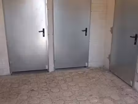 local  box de stockage sécurisés 10 et 20 m² pour artisan