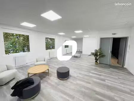 bureau 1 522 m²