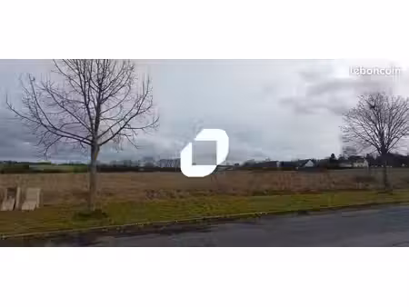 terrain 5 000 m² freneuse