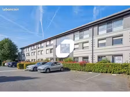 bureau 184 m²
