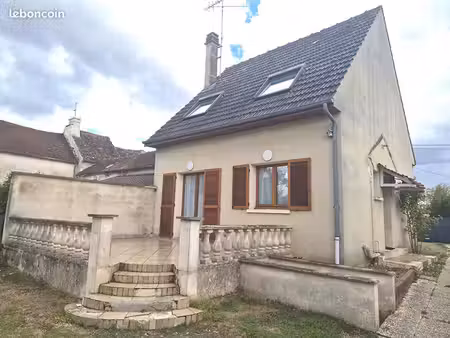 pavillon 4 pièces 75 m²