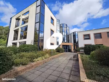 bureaux 660 m²