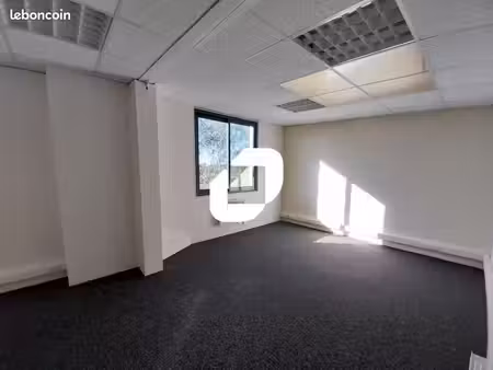 bureau 206 m²
