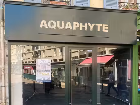 local commercial 39 m² saint germain en laye