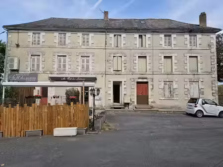 vente immeuble 10 pièces 350 m² à thiviers (24800)  270 000 €