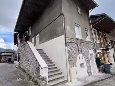 achat immeuble 144m² gresy sur isere 73460