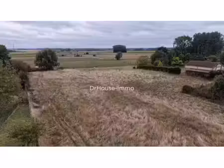 coeur de la pevele  terrain de 6100m2 pour projet de construction