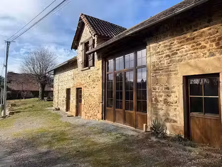 location maison 5 pièces 131.15 m² à saint-julien-le-petit (87460)  720 €