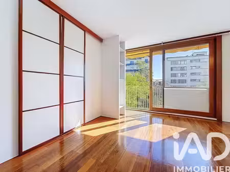 appartement à paris (75016)