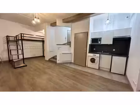 location appartement 1 pièce 32m²