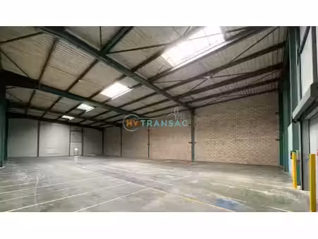 location local commercial