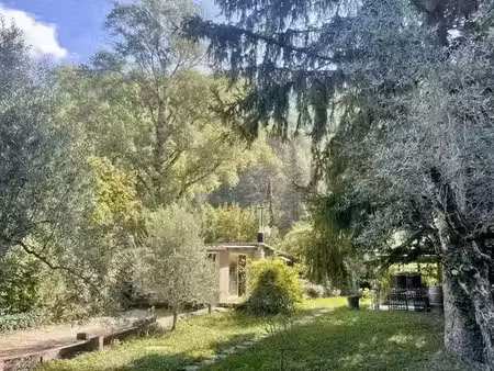 vente locaux professionnels 3 pièces 45 m² à peillon (06440)  160 500 €