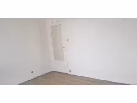 location appartement 2 pièces 22 m² à saint-martin-d’hères (38400)