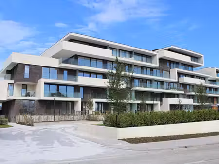 appartement te koop in sint-michiels met 2 slaapkamers