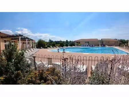 maison 3 pièces 68 m2 avec terrasse et piscine