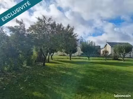 vente terrain à châtillon-sur-colmont (53100) : à vendre / 933m² châtillon-sur-colmont