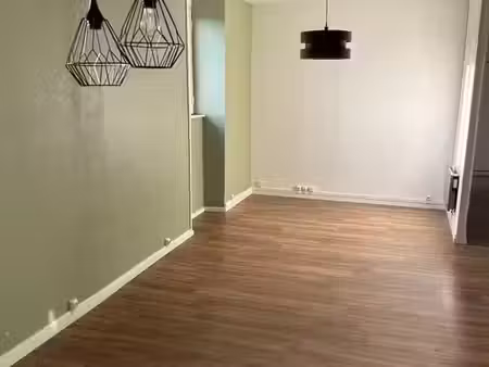 location appartement 3 pièces 67 m² à nevers (58000)