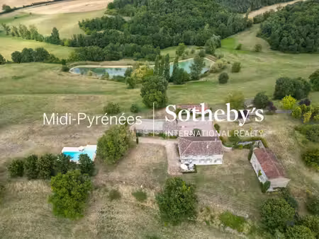 maison de luxe à vendre à castelnau-de-montmiral