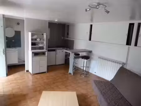location meublée appartement 1 pièce 20 m² à cabries (13480)  600 €