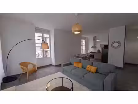 location meublée appartement 2 pièces 59 m² à cognac (16100)  690 €