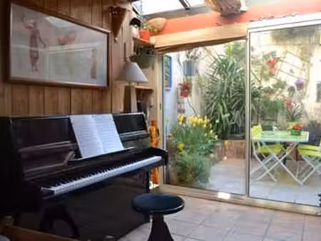 location maison meublé à avignon (84000) : à louer meublé / 75m² avignon