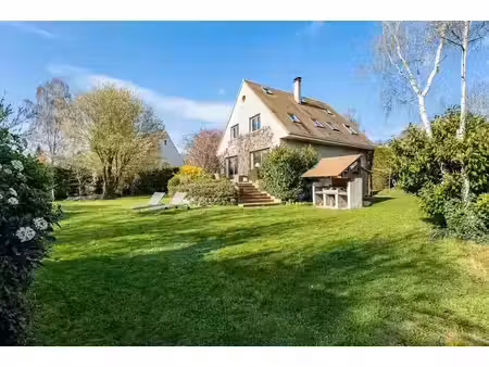 vente villa 7 pièces 180 m² à le mesnil-le-roi (78600)  1 080 000 €