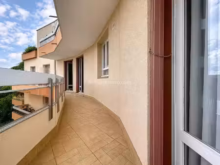 reims – secteur clemenceau | appartement 4 pièces avec terrasse
