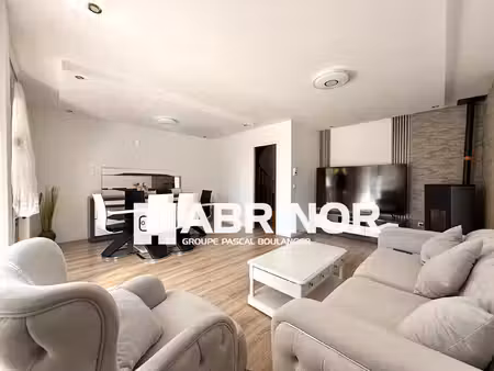 maison rénovée avec jardin et vaste pièce de vie ? quartier saint ladre  amiens