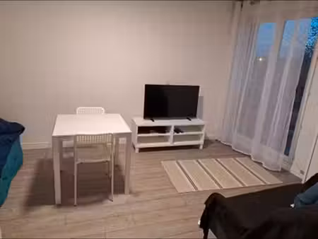 studio meuble 25m2