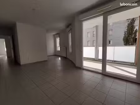 appartement 3 pièces 67 m²