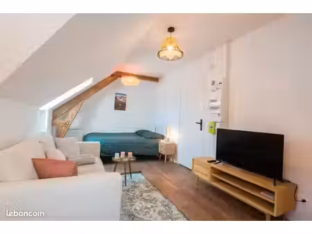 studio 21m2 | meublé équipé | centre ville | clim. mobile | au calme