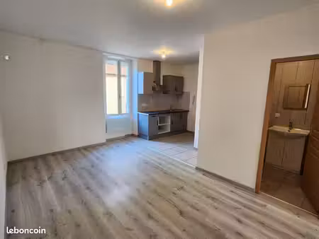 appartement t2 bis - clos chassaing
