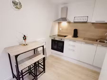 studio meublé 24m²