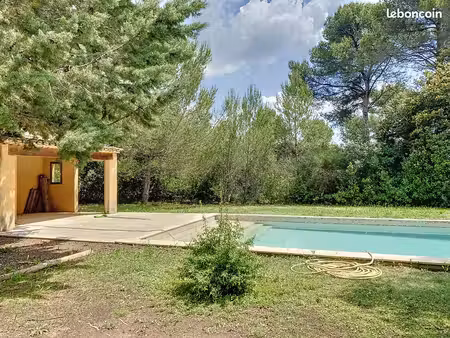 maison individuelle  aix en provence  170m²  4 chambres  garage  piscine