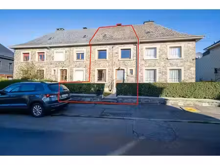 maison en pierre à bertrix