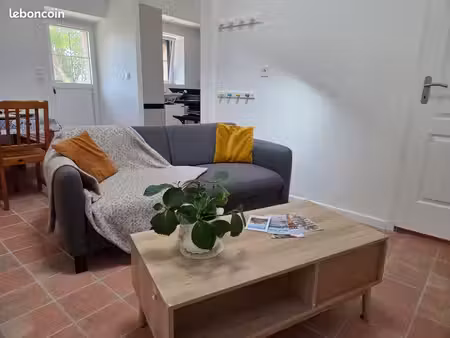 maison meublee t3 au calme- 2 chambres a louer