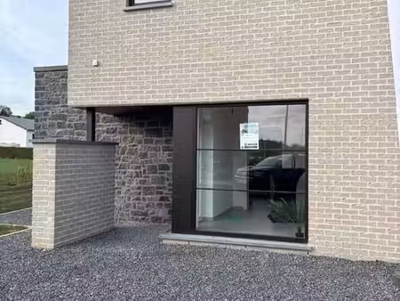 maison 4 ch. à louer à marche-en-famenne