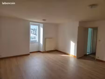 appartement 3 pièces 108 m²