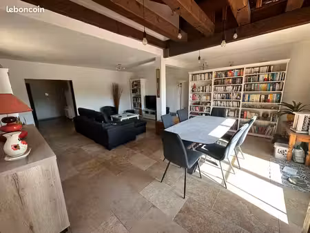 vente maison à la tour d'aigues