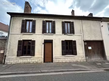 maison 6 pièces + 5 chambres 156m2 + garage 3 voitures