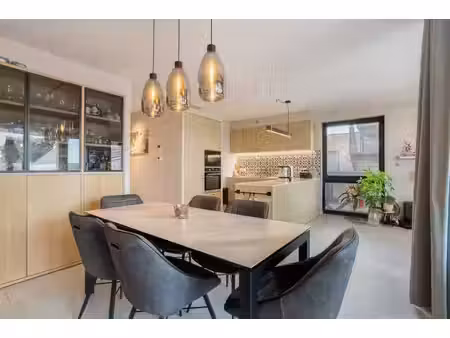 appartement moderne (2ch) avec terrasse