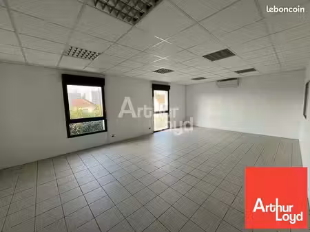 bureaux 139 m² poitiers